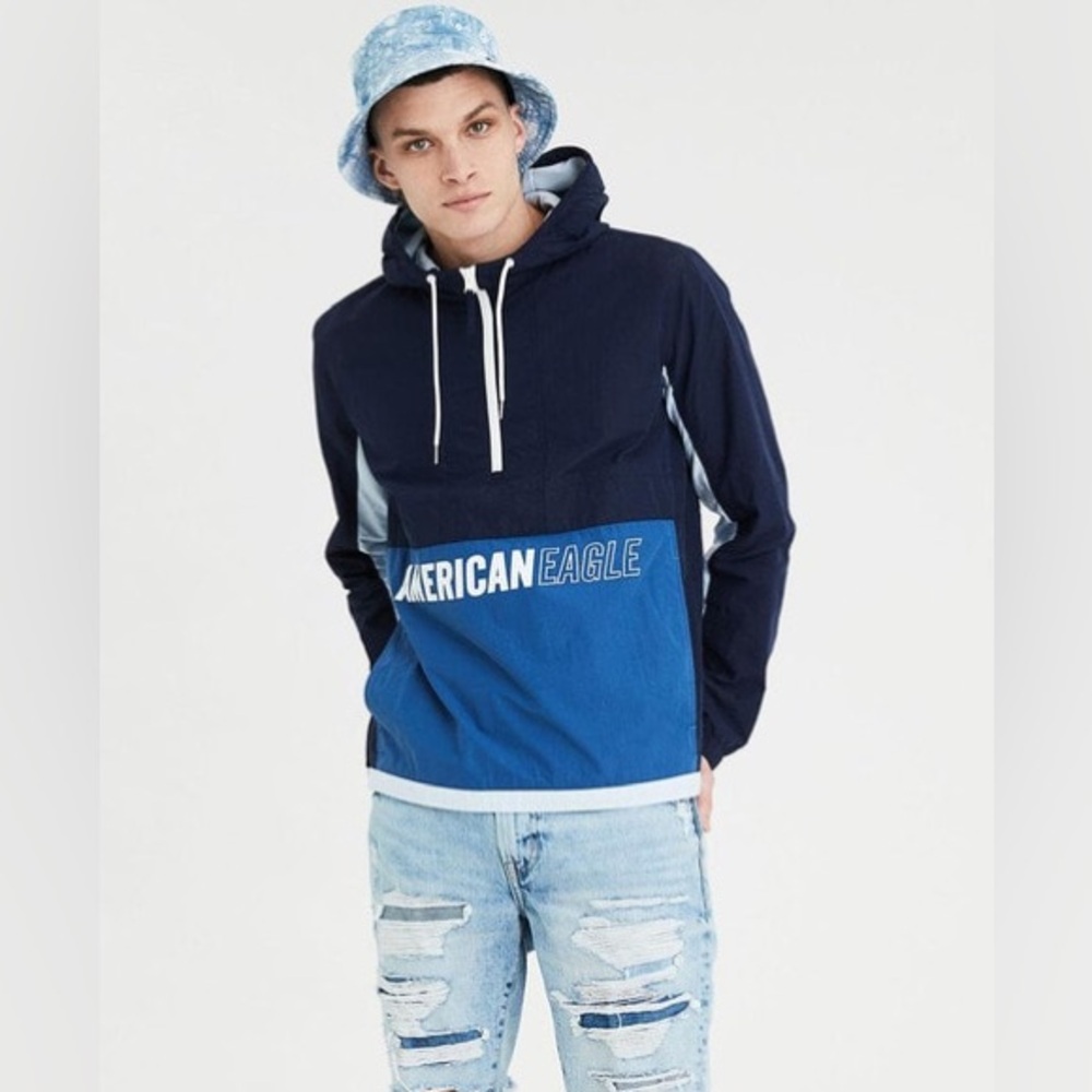 American Eagle Jacket/ Windbreaker- Color blue, Size Medium